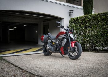 Ducati lança acessórios originais para a Multistrada V2 e XDiavel V4