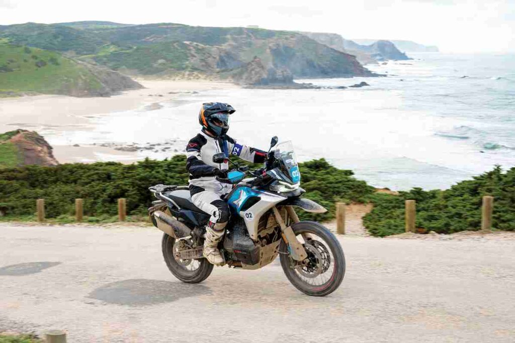 CFMOTO