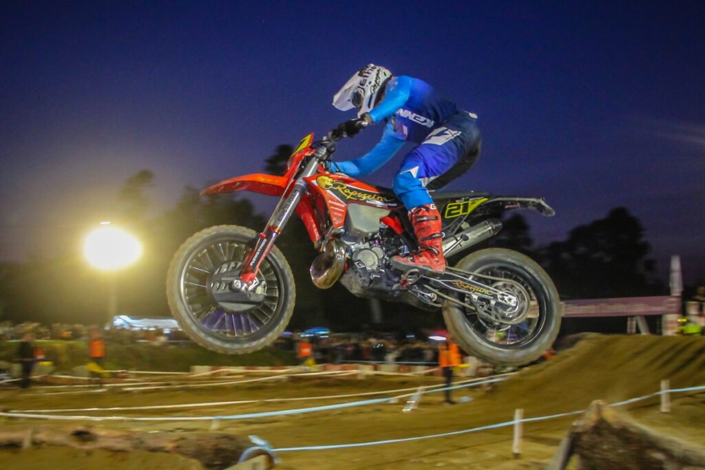 Super Enduro