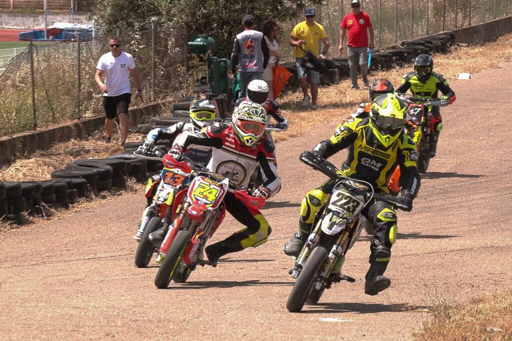 Supermoto