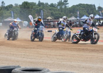 Ação do Alentejo ao Algarve no Campeonato Nacional de Flat Track