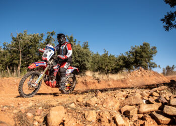 Team Bianchi Prata Honda conquista vitória nos Veteranos na Baja Aragón 2025