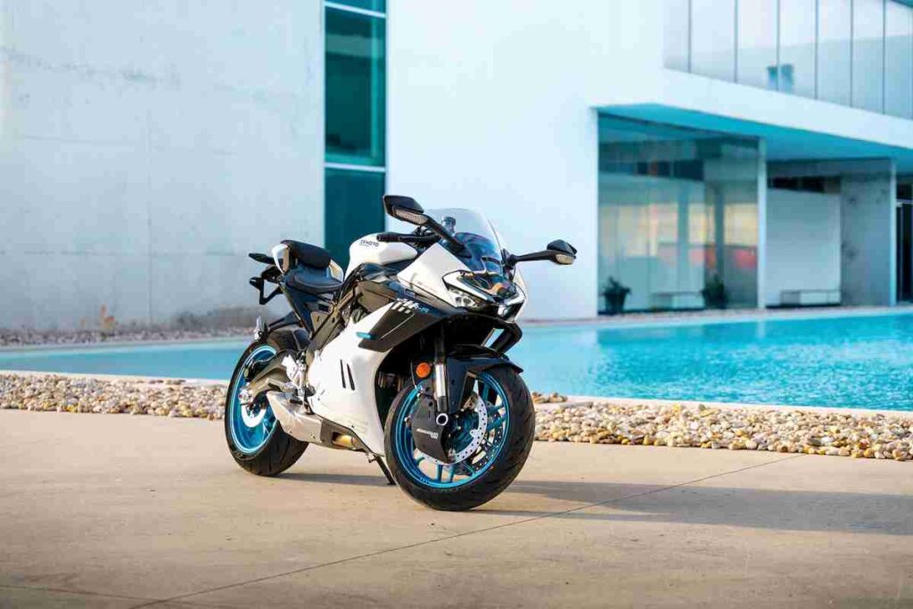 CFMoto