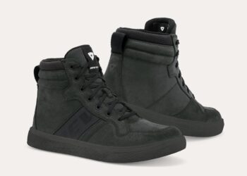 Novas botas KICK para moto foram inspiradas nos skates