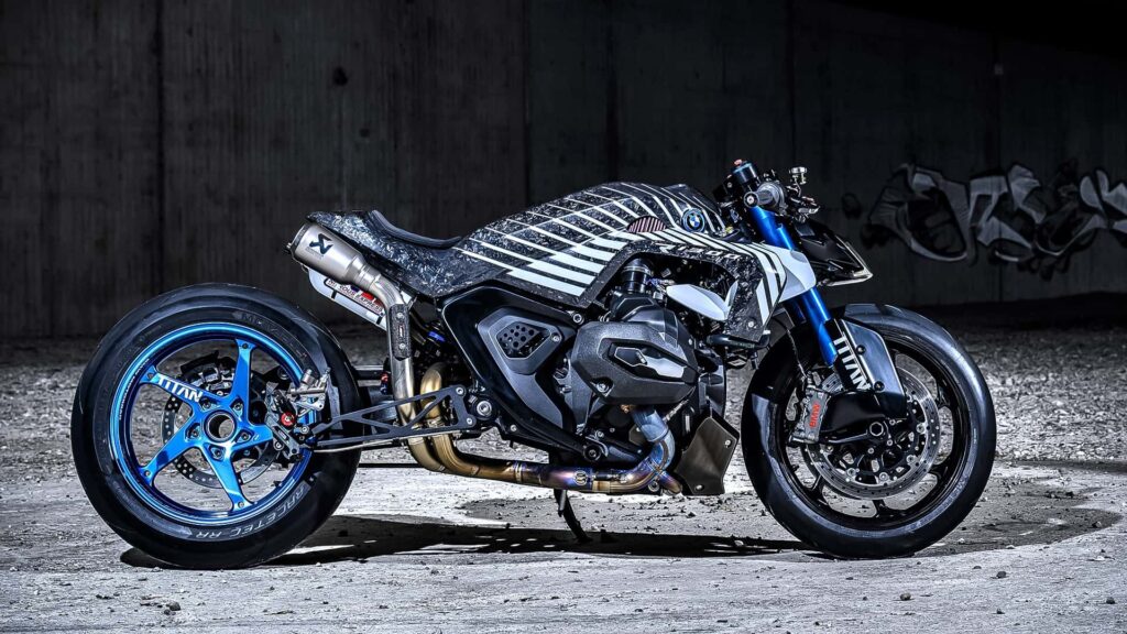 BMW