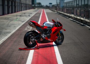 Ducati Panigale V4 R é a superbike mais próxima do MotoGP