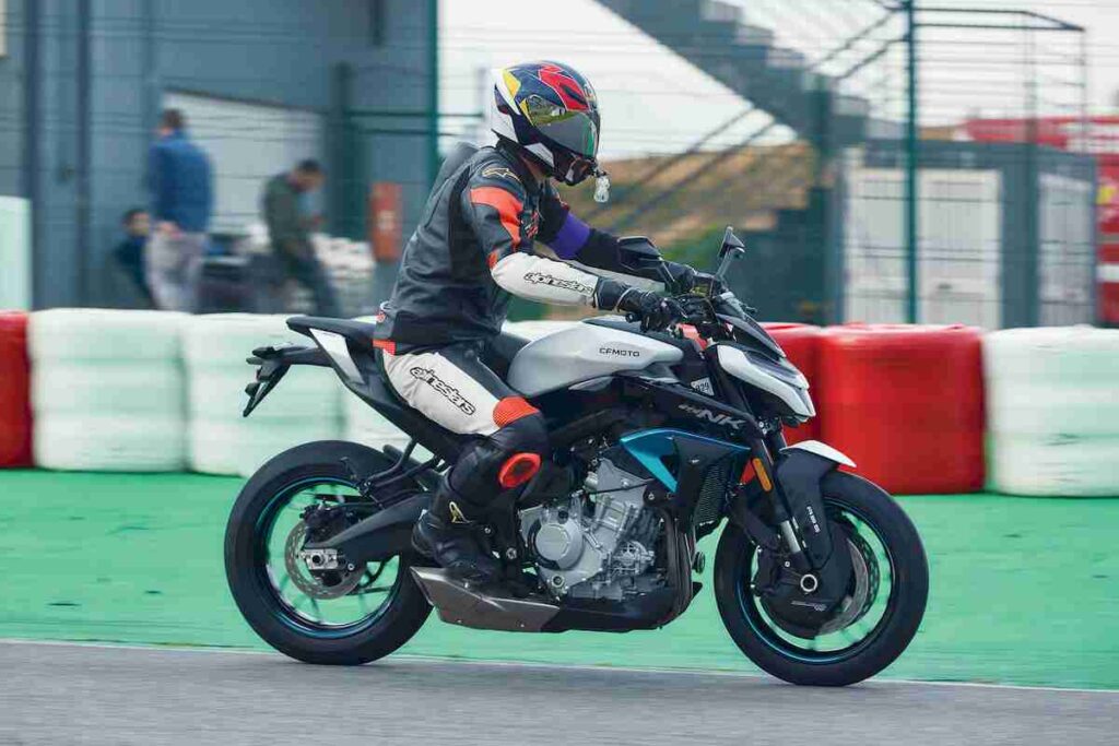 CFMOTO