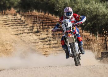 Estreia de moto 100% elétrica de Pedro Bianchi Prata no W2RC foi perfeita