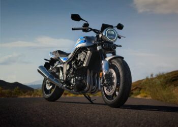 Gama CB da Honda expande-se com a chegada da CB1000F