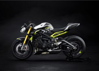 Novas versões exclusivas Triumph Street Triple