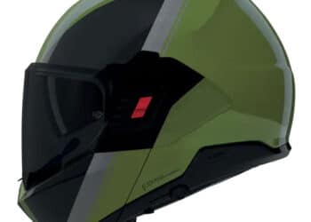 Nolan N120-1 com novas decorações