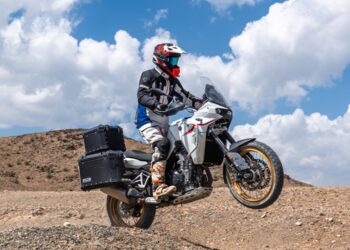 Kove 800X GT reforça gama