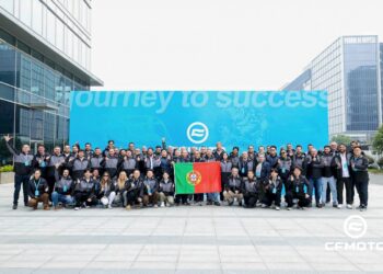 CFMOTO Portugal: comitiva portuguesa na China