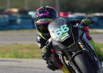 Capacete HJC Y10 para criança