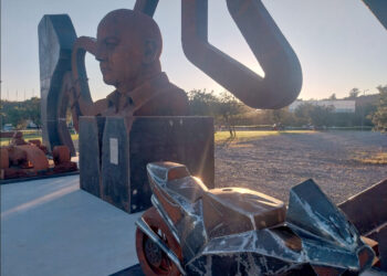 Portimão inaugurou estátua dedicada a Paulo Pinheiro