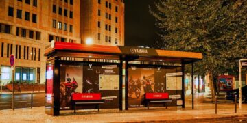 Yamaha a inovar com paragem de autocarro interativa