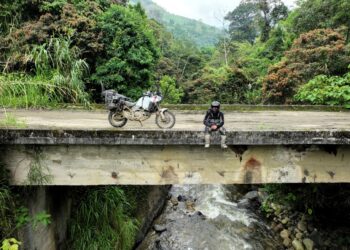 Charly Sinewan, no Ducati Sea to Sea 2026