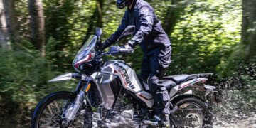 Moto Morini ALLTRHIKE 450 em campanha