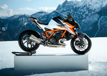 KTM apresenta a sua nova 1390 Super Duke RR