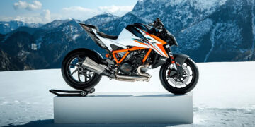 KTM apresenta a sua nova 1390 Super Duke RR