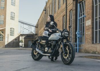 As mulheres e a carta de moto