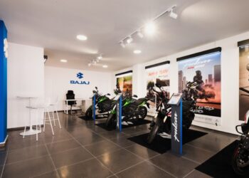 Bajaj com nova loja flagship no Porto