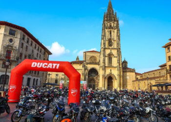 Ducati destaca-se numa edição marcante da Osos 1000