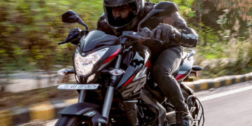 Bajaj apresenta a nova Pulsar NS 200