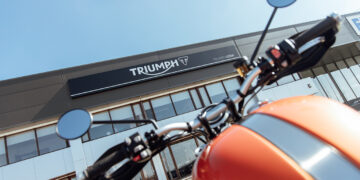 Triumph Leiria com motos em test drive