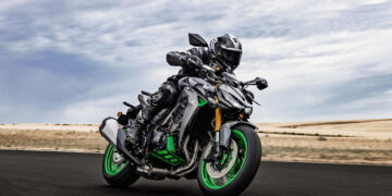 Kawasaki Z1100: precisão renovada e resposta mais imediata