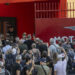 Multidão internacional marcou a abertura da nova casa da Moto Guzzi em Mandello