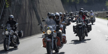 Moto Guzzi World Days 2026 recebeu mais de 60.000 pessoas