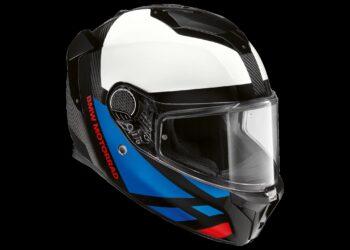 BMW Motorrad escolhe o Xomo Carbon para marcar o mês de setembro