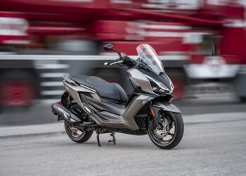 Nova KYMCO Downtown GT 350 – Equipamento e elegância