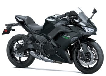 Kawasaki Ninja 650 com melhorias para 2027