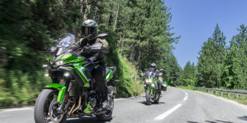 Kawasaki Versys 900 – nova crossover para 2027